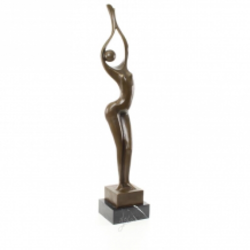 Eine Bronzestatue/Skulptur einer riesigen nackten Frau