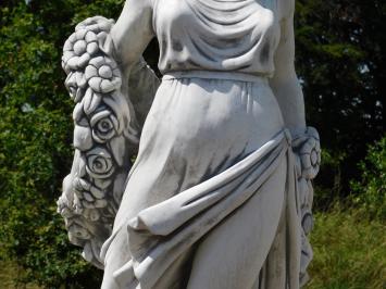 Statue Dame mit Blumenkranz – 175 cm – Stein