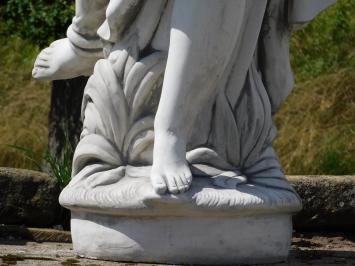 Statue Dame mit Blumenkranz – 175 cm – Stein