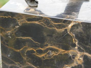 Bronzen beeld Gorilla op Marmeren voet