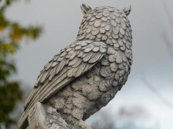 Statue Eule auf Baumstamm - Vollstein - Detailliert