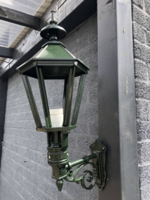 Wandlamp met keramische fitting + glas, Alt-Borne klein (H-65cm), aluminium, donkergroen