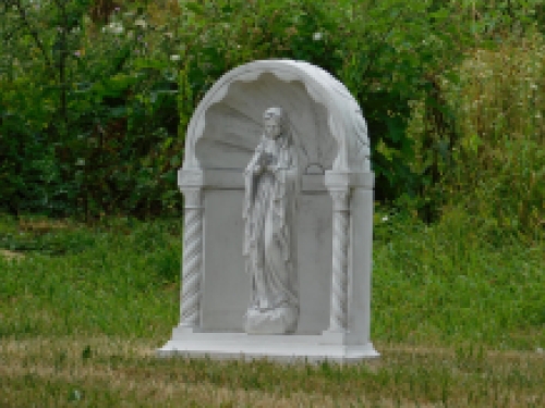 Prayer chapel with Virgin Mary - made entirely of stone - weatherproof