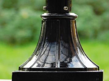 Klassische Außenleuchte – 59 cm – Schwarz – Quadratischer Lampenfuß und Schirm mit Messingfassung