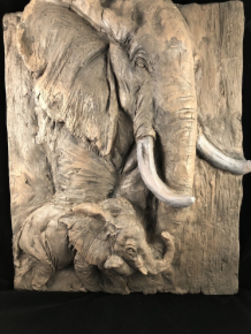 Wall ornament wood look with 3D image of 2 elephants, polystone-wood.