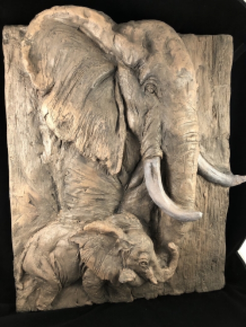 Wall ornament wood look with 3D image of 2 elephants, polystone-wood.