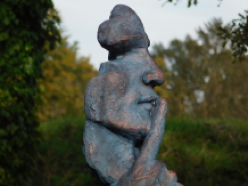 Statue the Whisperer - Polystone - Blue with Bronze