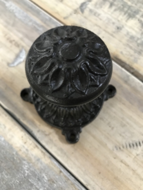 Door knob Ponto with Knob and Key rosette PZ - Antique Iron - Dark brown