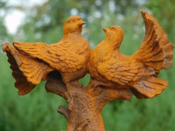 Taubenpaar auf Baumstamm - Gusseisen - Oxid