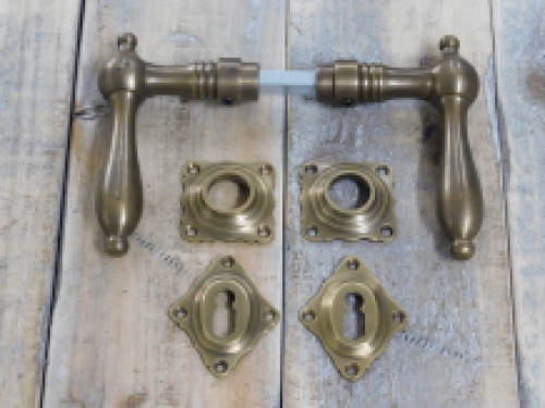 Set of door hardware - patinated brass - for room doors