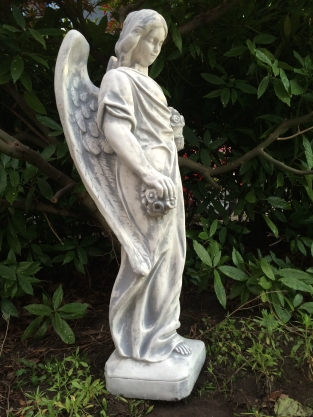 Beautiful angel, grave angel, artificial stone, antique white