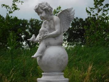 Engel auf Kugel XL – 67 cm – Polystone