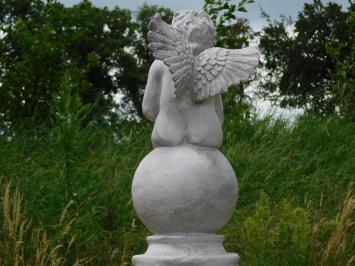 Engel auf Kugel XL – 67 cm – Polystone