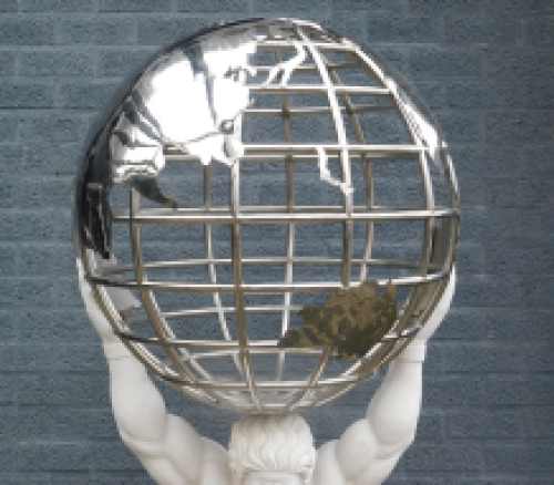 Uniek Marmeren Beeld van Atlas met Nikkel Wereldbol - 195 cm Hoog 