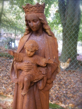 Madonna, maria met kind sculptuur - gietijzer
