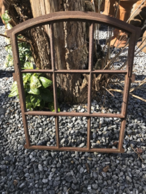 Cast iron stable window - openable - entirely cast iron