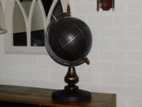 Klassieke Wereldbol op Standaard - 65 cm