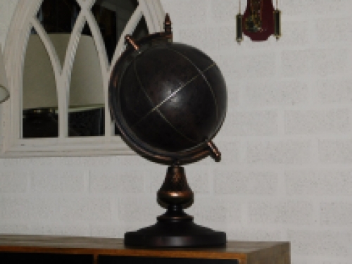 Klassieke Wereldbol op Standaard - 65 cm