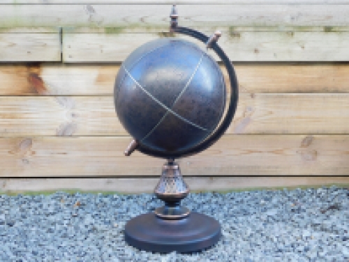 Klassieke Wereldbol op Standaard - 65 cm