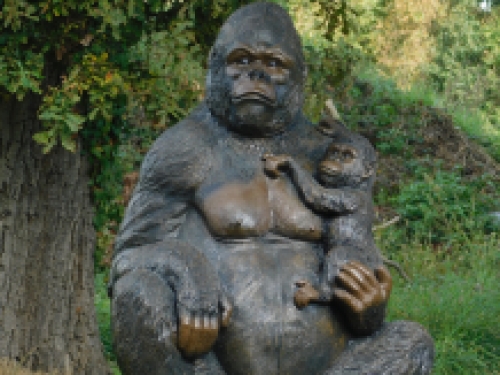 Exclusive statue Gorilla with baby gorilla - XXL - polystone - detailed