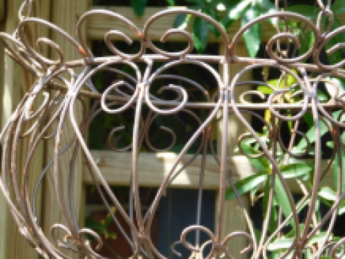 Hanging basket with wall hook - dark brown with rust - vintage look