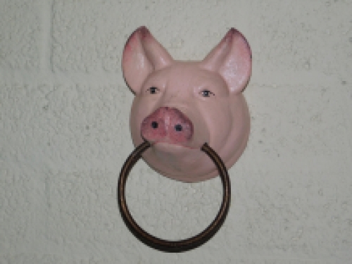 Towel ring 'Pig Head' - cast iron