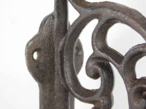 Set of 2 shelf bracket, from cast iron