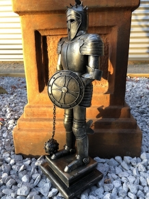 Prachtige ridder, geheel metaal-aluminium, zeer fraai. LAATSTE!!