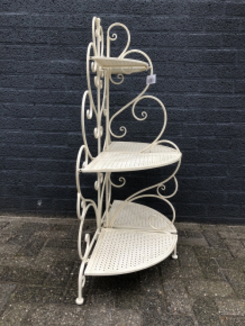 Beautiful all-metal etagère, beautiful white ironwork, easy to fold.