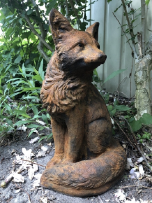 Fuchs, Steinskulptur, Fuchs Tierfiguren, Fuchs Gartenfiguren, Steinoxid