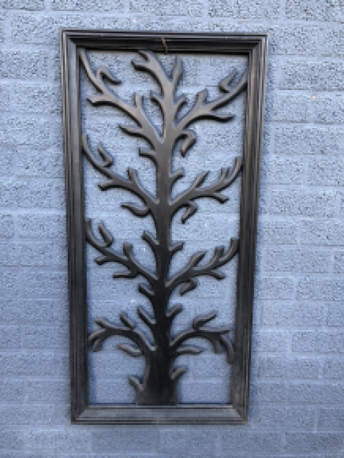 Beautiful wall ornament in colonial wood carved 