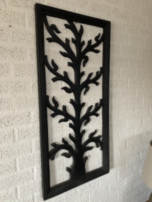 Beautiful wall ornament in colonial wood carved 
