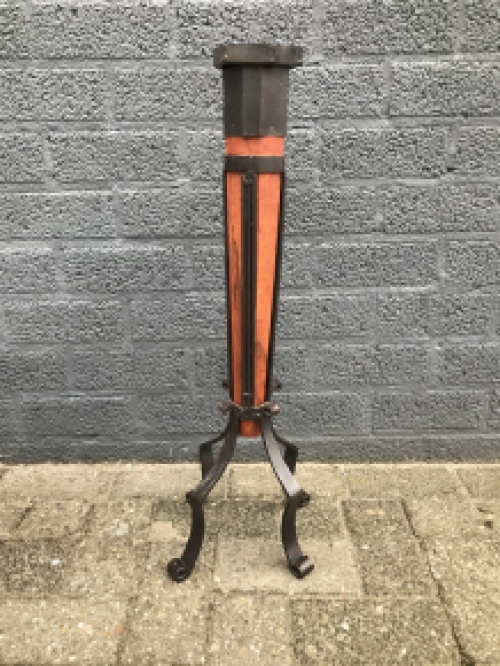 Candle holder / candle stand, made of wrought iron and wood, robust!