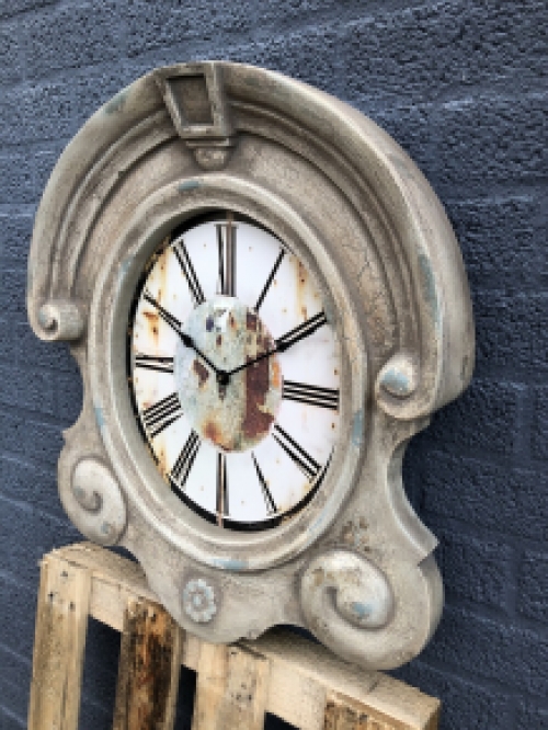 Wunderschönes Modell mit massivem Ziffernblatt. vintage raw Letste!!