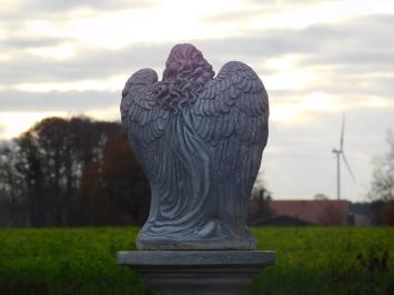 Schöner Engel, voller Stein, ein echter Blickfang!