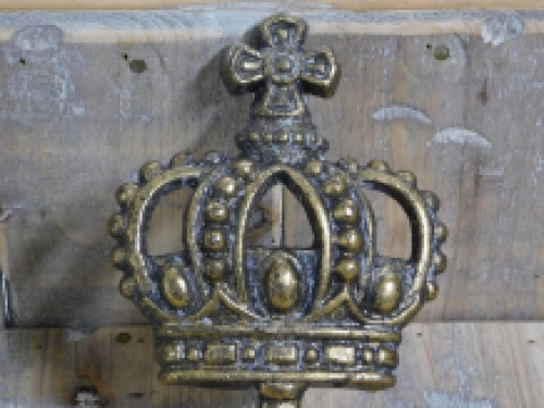 Hook with crown - ''King's hook'' - brass