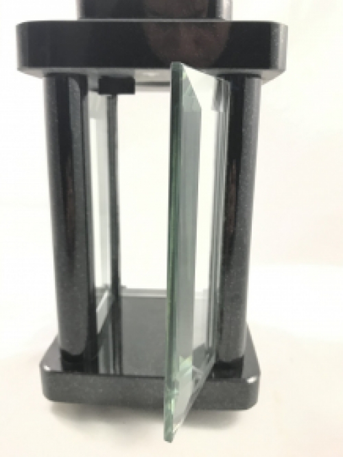 A grave lantern / tomb lamp, made entirely of granite, with faceted panes, beautiful sleek model