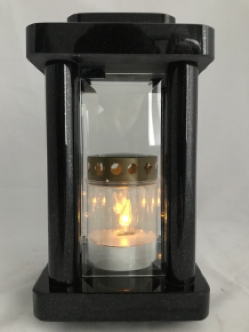 A grave lantern / tomb lamp, made entirely of granite, with faceted panes, beautiful sleek model