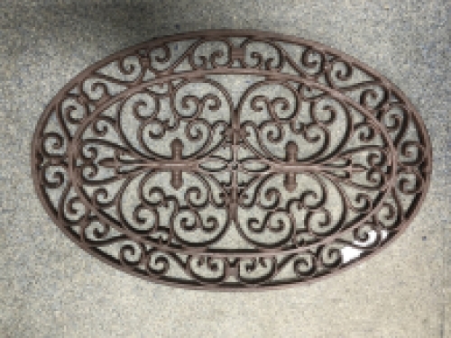 Doormat, cast iron, oval antique brown