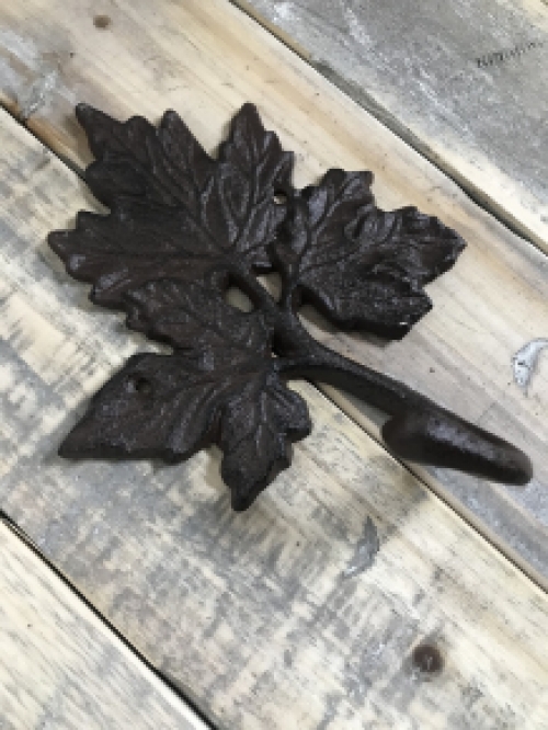 Coat hook with maple leaf, cast iron coat rack in antique brown