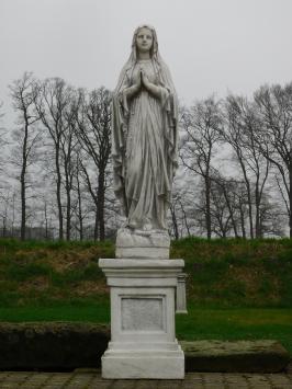 Große Marienstatue auf Sockel - 190 cm - Massivstein