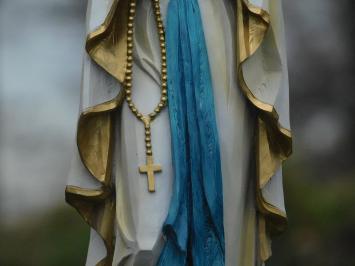 Statue of Mary with rosary - polystone