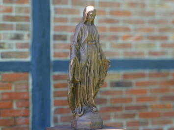 Statue of the Virgin Mary on a Pedestal – 155 cm – Stone with Oxide Finish