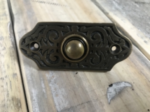 Doorbell made of old brass - flat doorbell, beautiful and classic.