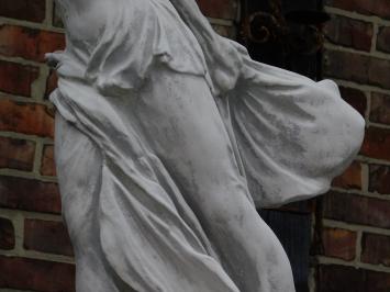 Statue Nike auf Sockel XL – 194 cm – Stein – Gartenstatue