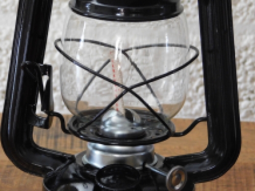 Windlight - oil lantern - black