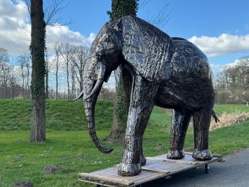 Elefant ''Igor'' XXL - 210 cm - Handgefertigt & Einzigartig