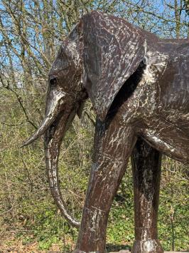 Elefant ''Igor'' XXL - 210 cm - Handgefertigt & Einzigartig