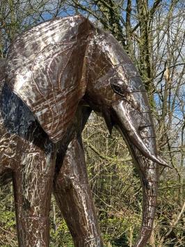 Elefant ''Igor'' XXL - 210 cm - Handgefertigt & Einzigartig