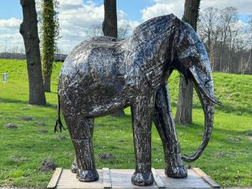 Elefant ''Igor'' XXL - 210 cm - Handgefertigt & Einzigartig